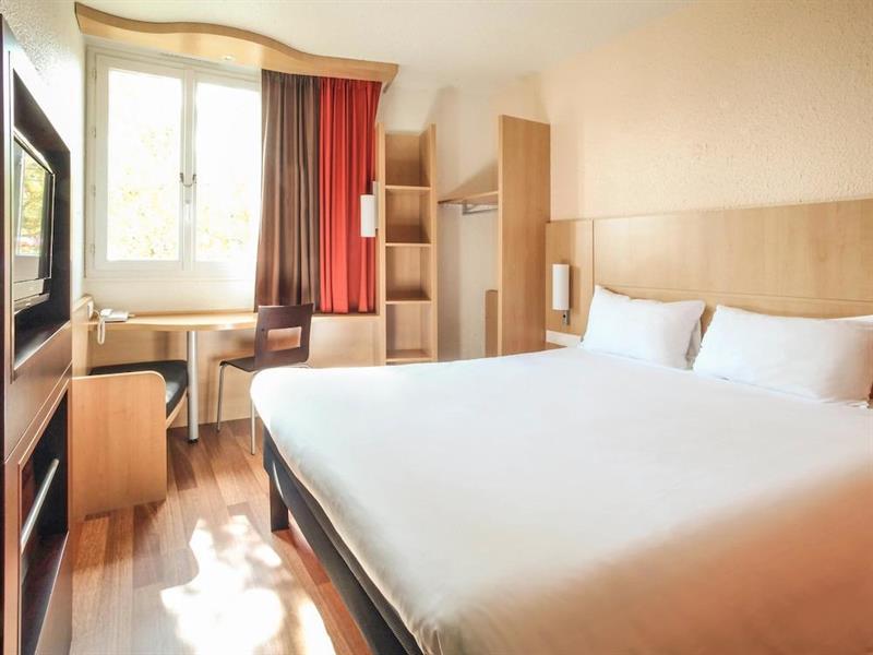 Ibis Chalons En Champagne Hotel Bagian luar foto